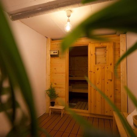 לייסין Chalet 4 Personnes Avec Sauna מראה חיצוני תמונה