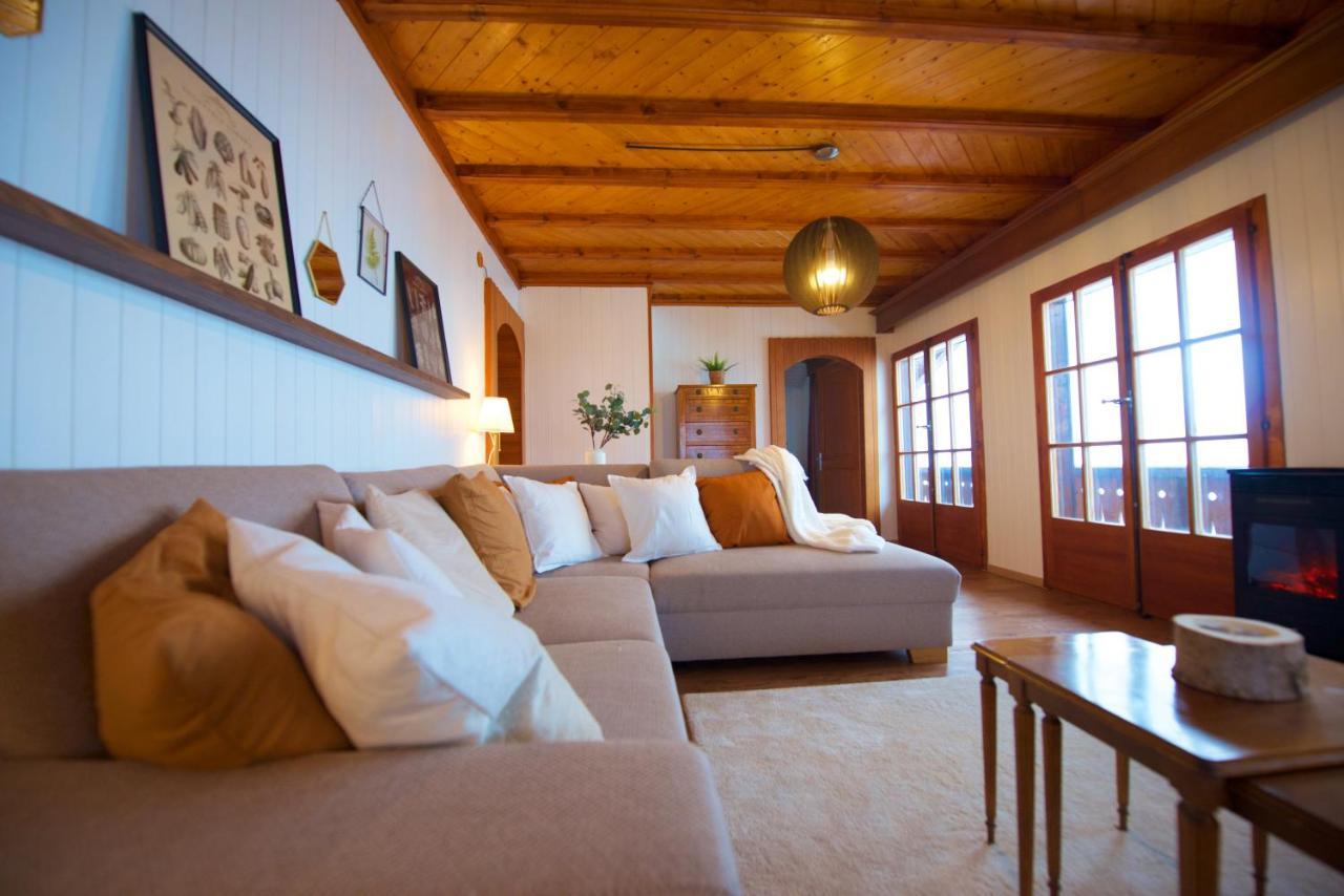לייסין Chalet 4 Personnes Avec Sauna מראה חיצוני תמונה
