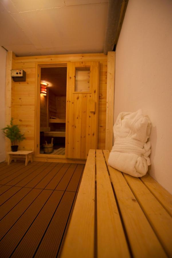 לייסין Chalet 4 Personnes Avec Sauna מראה חיצוני תמונה